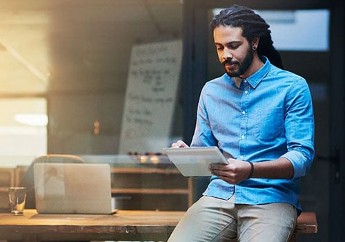 Leverage the features and ease-of-use of rapid authoring tools. Leverage the features and ease-of-use of rapid authoring tools.